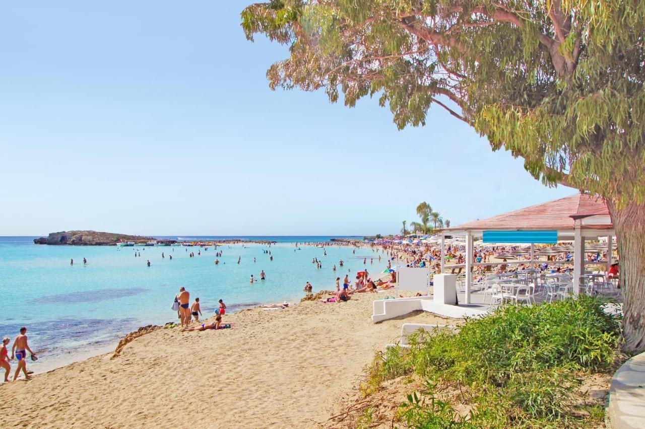 Villa Sunday Ayia Napa Ngoại thất bức ảnh
