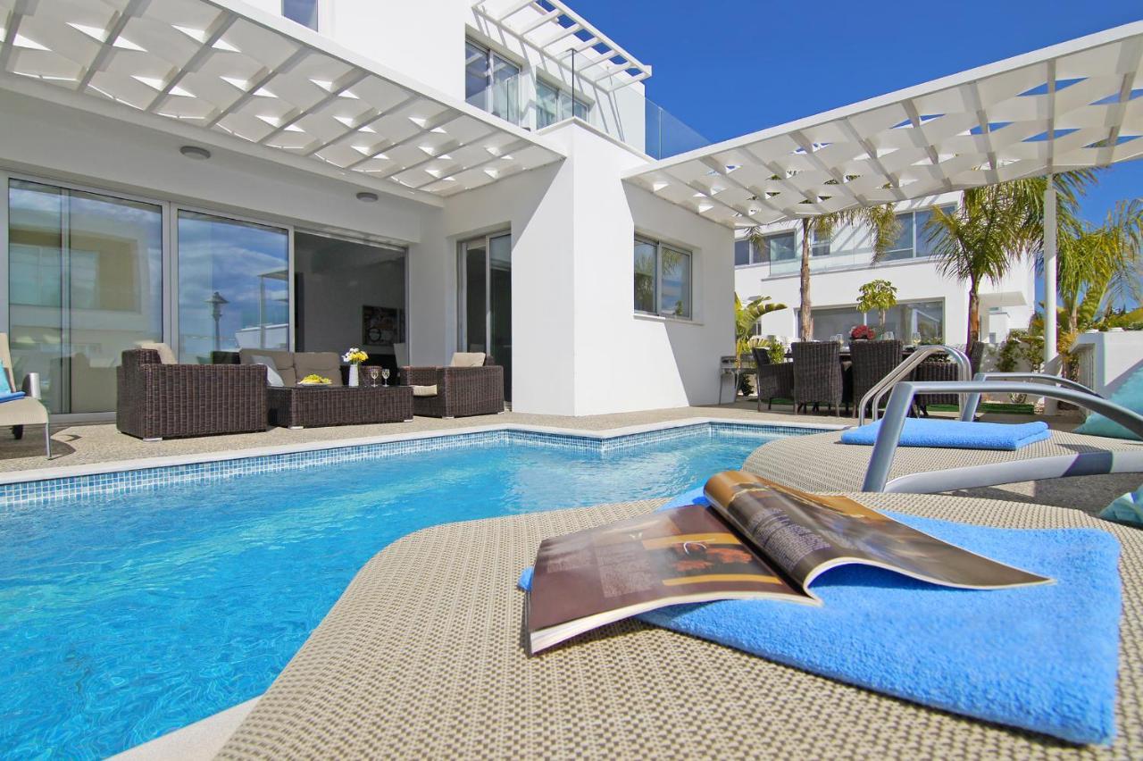Villa Sunday Ayia Napa Ngoại thất bức ảnh