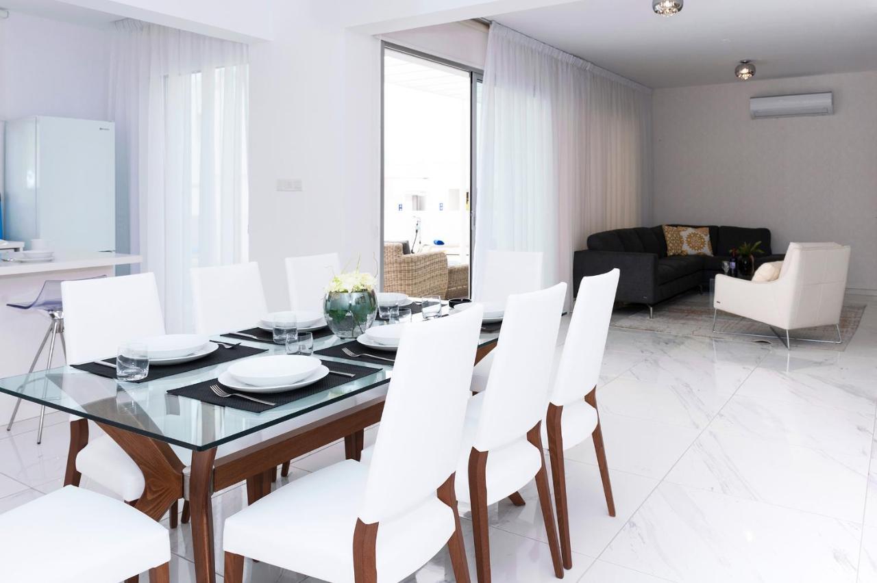 Villa Sunday Ayia Napa Ngoại thất bức ảnh