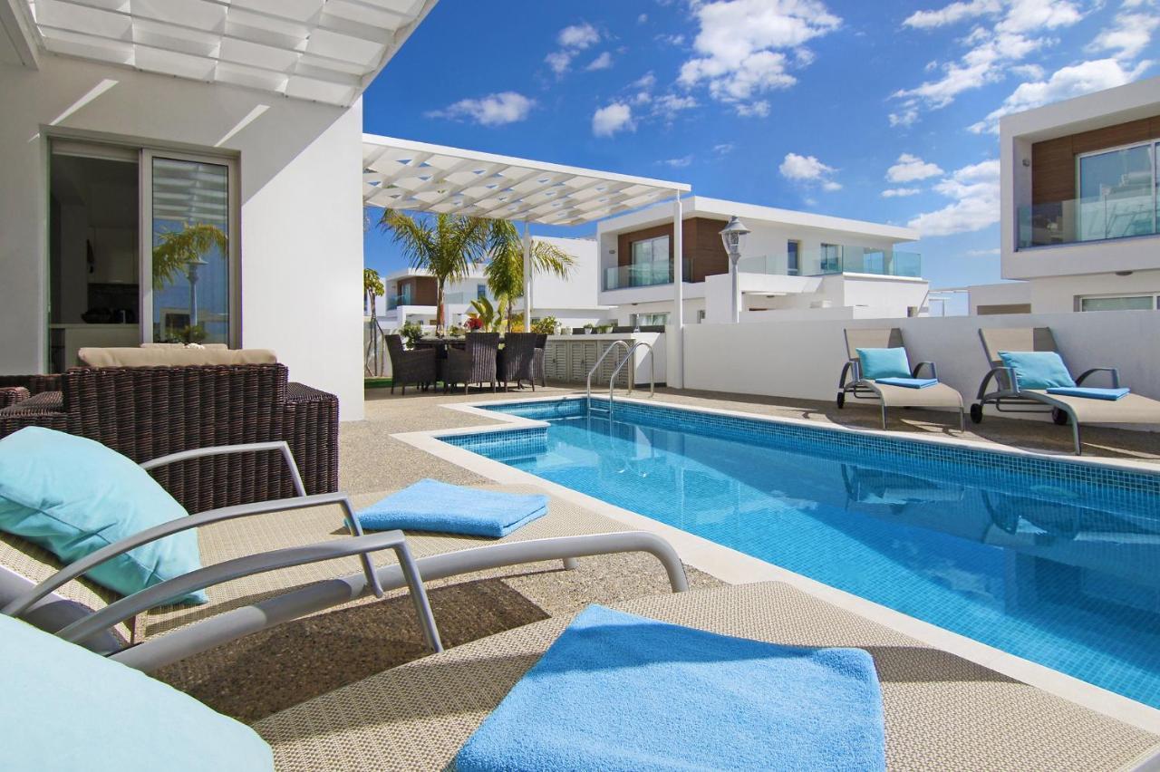 Villa Sunday Ayia Napa Ngoại thất bức ảnh