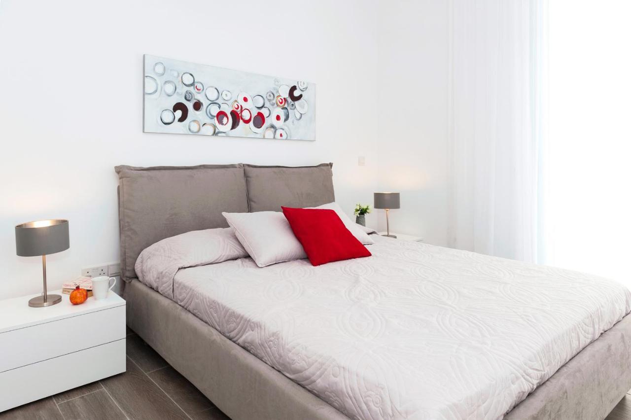 Villa Sunday Ayia Napa Ngoại thất bức ảnh